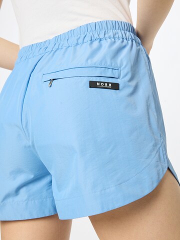 regular Pantaloni 'Cora' di NORR in blu