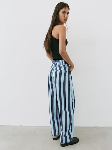 Pull&Bear Barrel Jeans in Blau