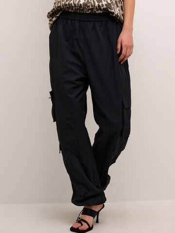 KAREN BY SIMONSEN Loose fit Cargo trousers 'Jamie' in Black: front