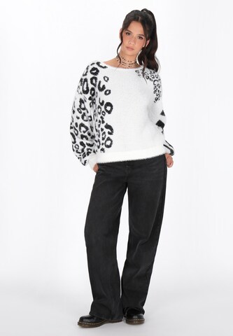 Pull-over myMo ROCKS en blanc