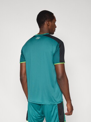 UNDER ARMOUR Functioneel shirt 'Challenger Train' in Groen