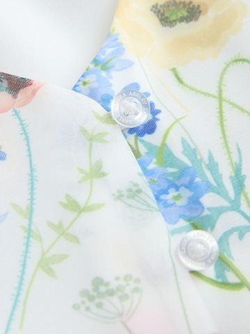 LAURA ASHLEY Šaty – bílá