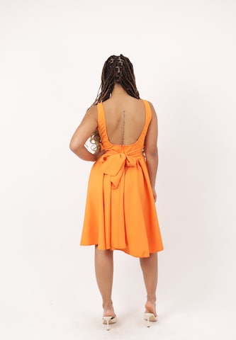 Elara Cocktailjurk in Oranje