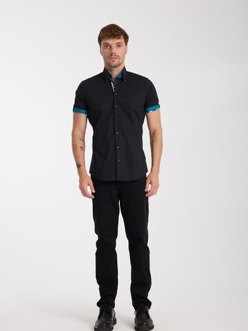 Slim fit Camicia business 'Roma Iconic Poplin Stretch Man Shirt Short Sleeve Light Blue' di 7Camicie in nero