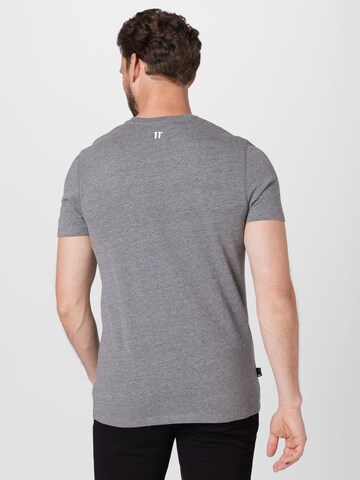 11 Degrees T-Shirt 'Core' in Grau