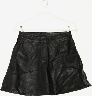 H&M Skirt in XS in Black: front