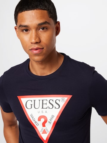 Tricou de la GUESS pe negru