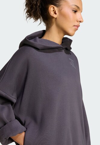 ADIDAS SPORTSWEAR Sportsweatshirt 'Studio' in Grau