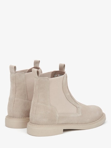 Estro Boots '09-3433' in Beige