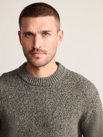 Next Пуловер в зелено