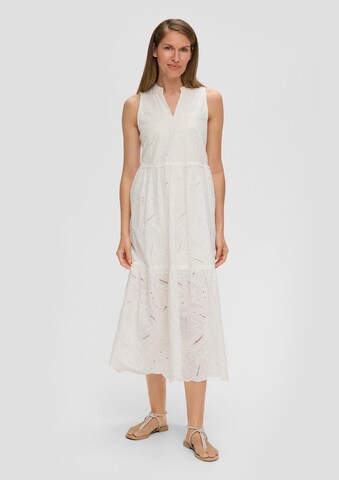 s.Oliver BLACK LABEL Kleid in Beige: Vorderseite