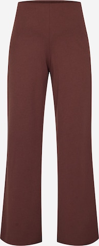 SISTERS POINT Pants 'GLUT' in Brown: front