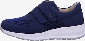 Finn Comfort Sneaker in Blau