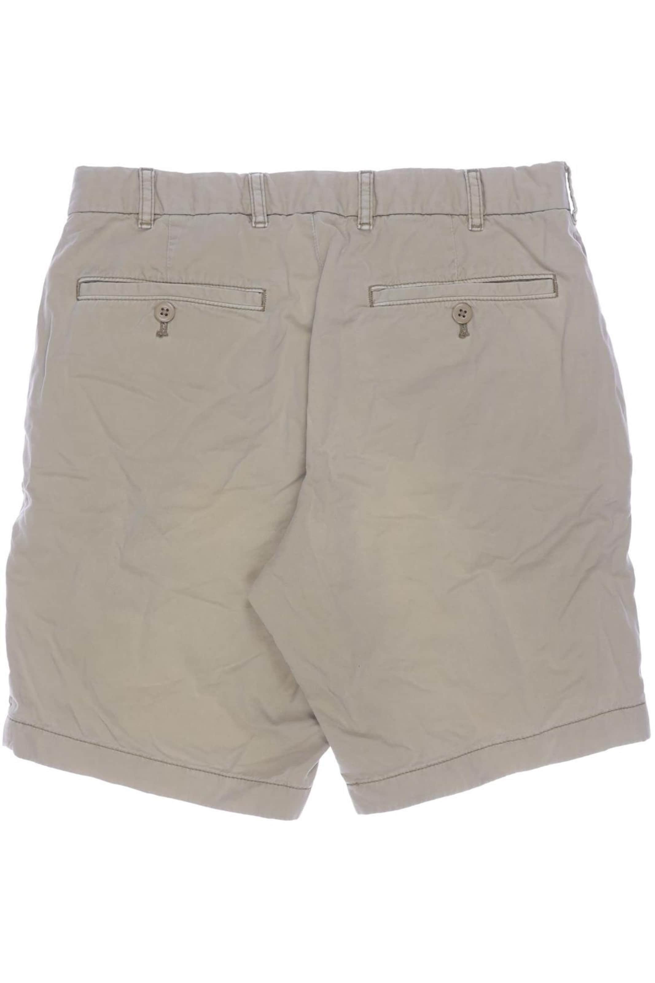UNIQLO Shorts 27 in Beige