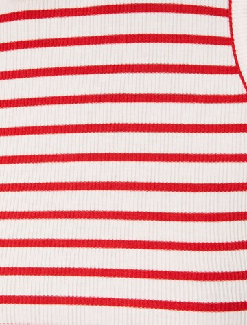 Koton Top in Red