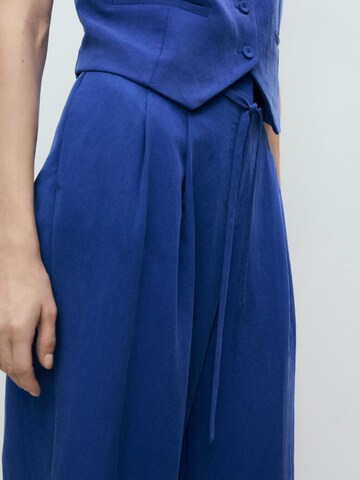 MANGO Loosefit Bandplooibroek 'BONNIE' in Blauw