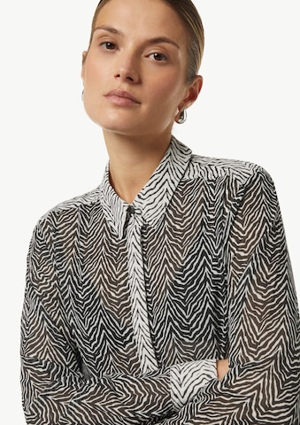 COMMA Blouse in Zwart