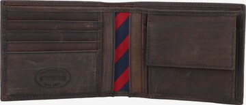 TOMMY HILFIGER Portemonnaie 'Johnson' in Braun