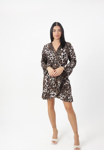 Elara Kleid in Braun: Vorderseite