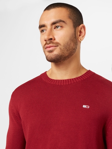 Tommy Jeans Sweter 'Essential' w kolorze czerwony