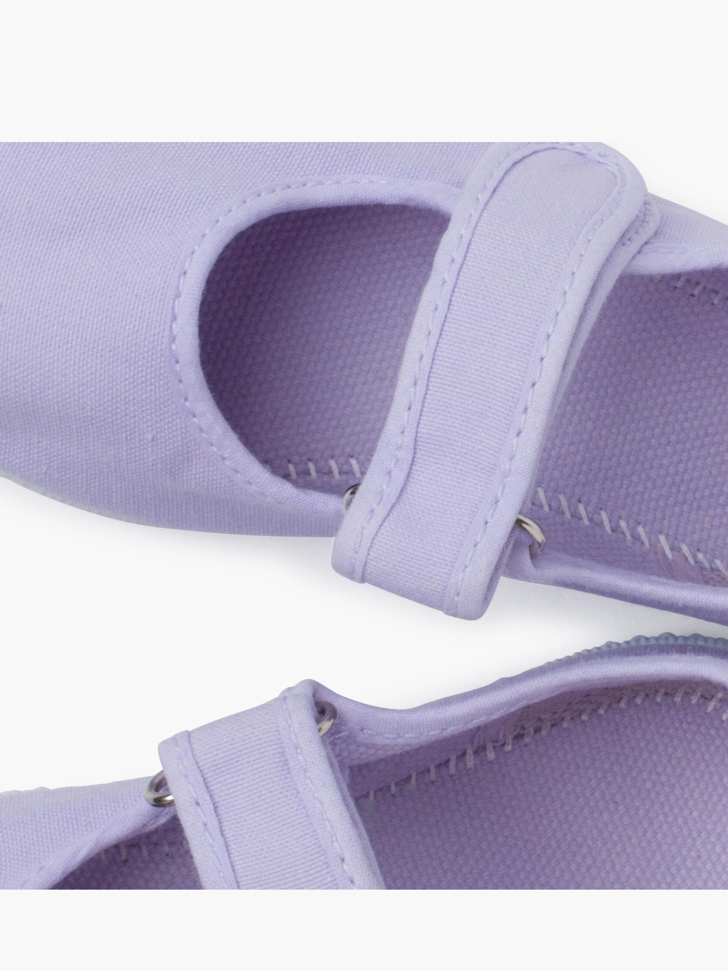 Pisamonas Ballet Flats in Purple