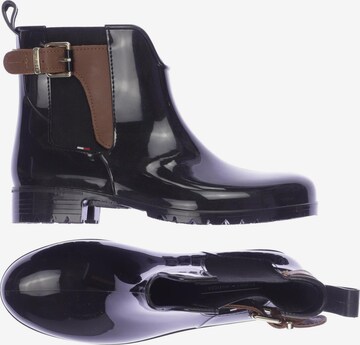 TOMMY HILFIGER Dress Boots in 40 in Black: front