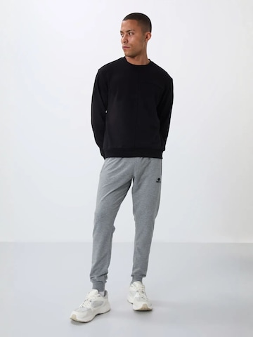 Regular Pantalon de sport Tommy Life en gris