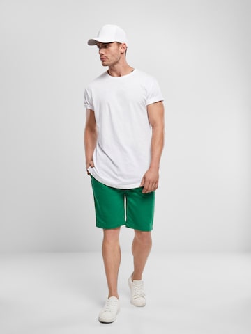 Urban Classics Regular Pants in Green