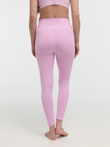 Skinny Leggings 'Seamless Umstandsleggings' di cfab in lilla
