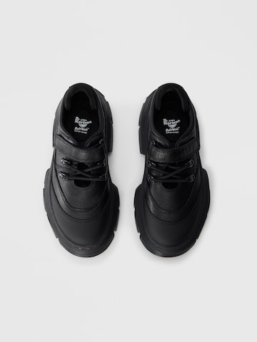 Scarpa stringata di Dr. Martens in nero