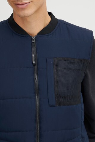 11 Project Vest in Blue