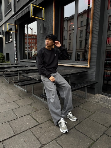 ADIDAS ORIGINALS Sweatshirt 'Adicolor' in Black