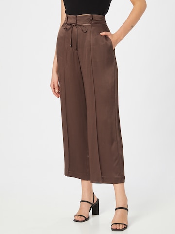 s.Oliver BLACK LABEL Wide leg Pleat-front trousers in Brown: front