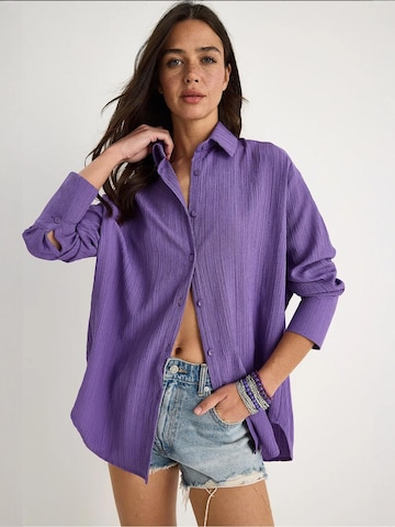 Chemisier Bianco Lucci en violet : devant