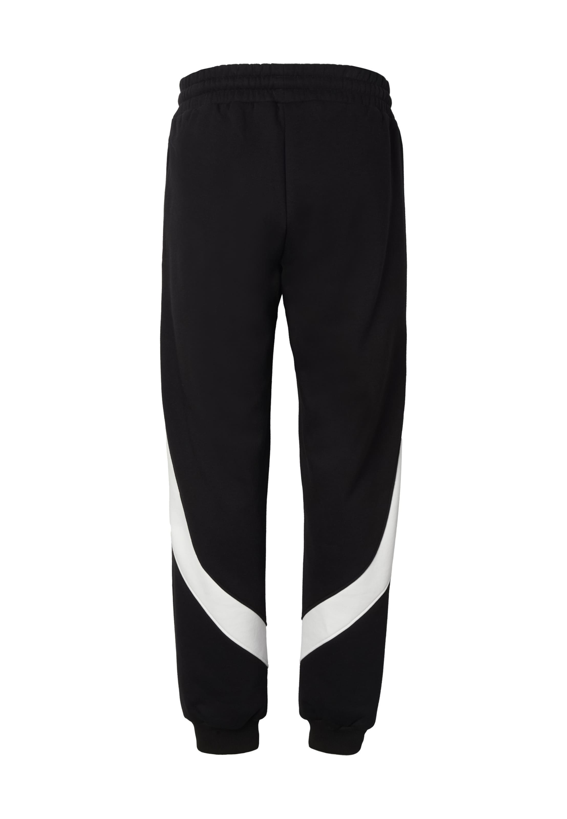 Unfair Athletics Tapered Broek in Zwart