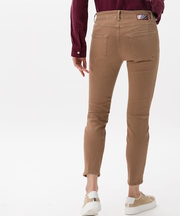 Skinny Jeans 'Ana S' di BRAX in marrone: dietro