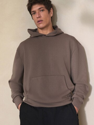 Sweat-shirt Next en beige : devant