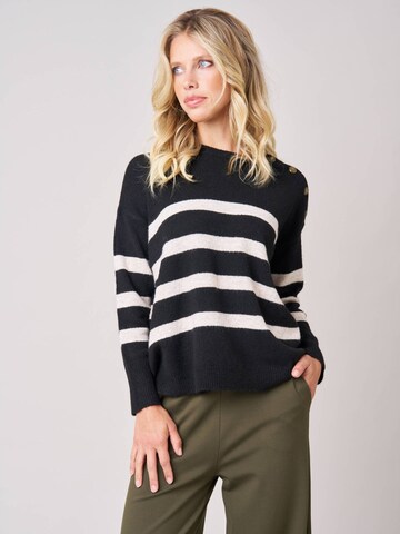 Deeluxe Sweater in Black