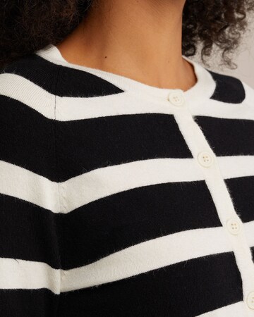 WE Fashion Knit cardigan in Black