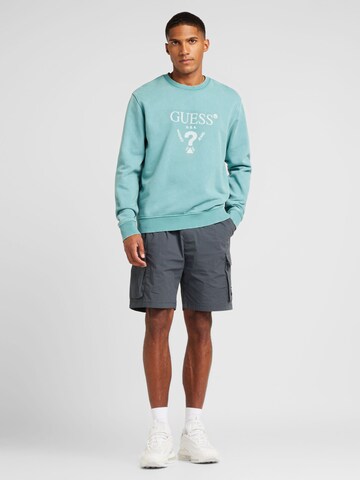 GUESS - Sudadera en azul