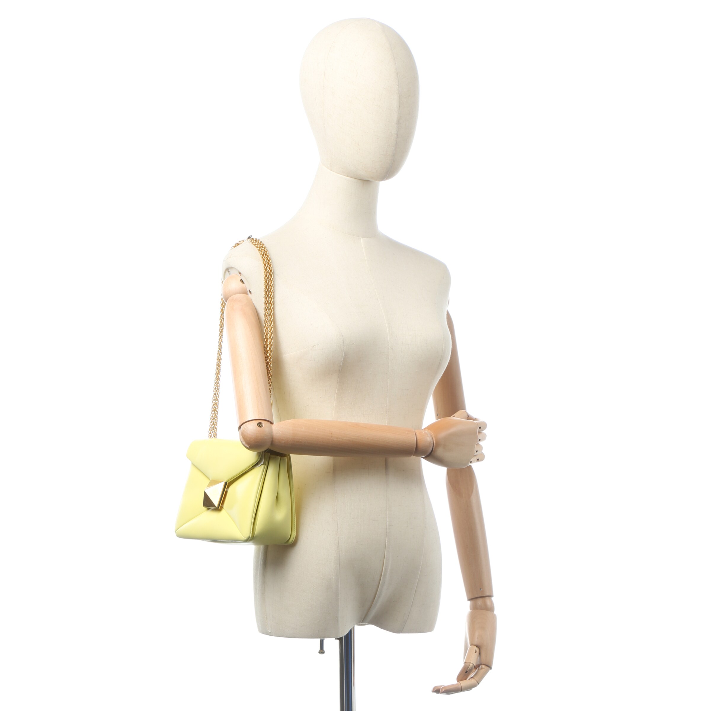 VALENTINO Bag in One size in Yellow