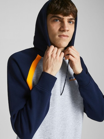 JACK & JONES Mikina 'JCOFly' – šedá