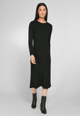 include Knitted dress in Black