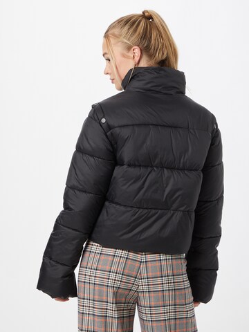 ESPRIT Winter jacket in Black