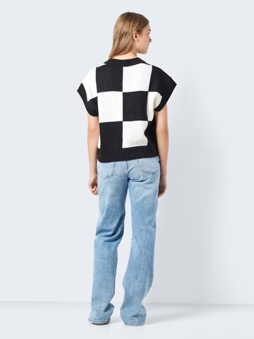 Pull-over 'NMLENA' Noisy may en noir