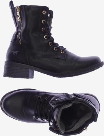 MUSTANG Dress Boots in 41 in Black: front