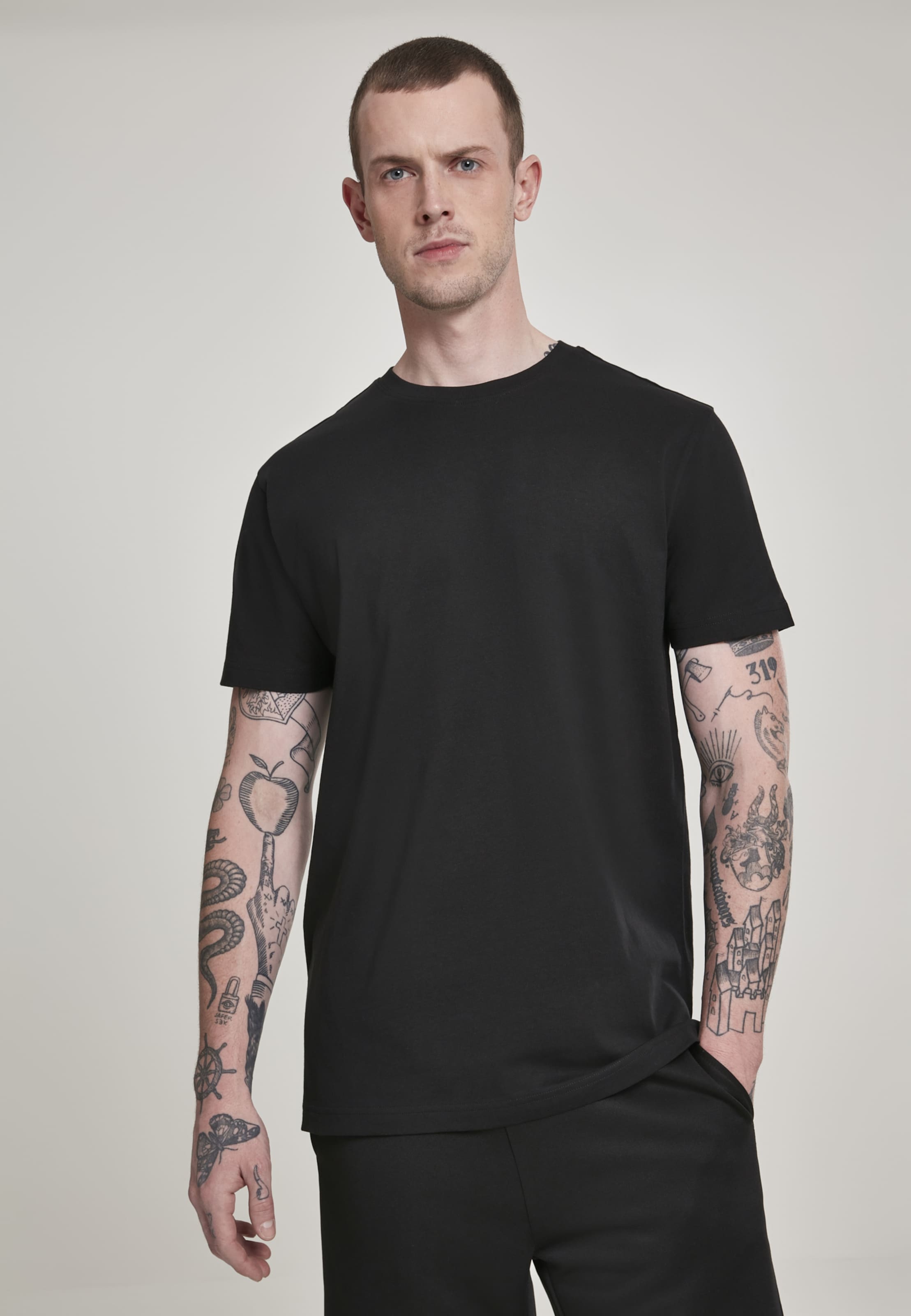 Homme T-Shirt Urban Classics en Noir, Blanc 