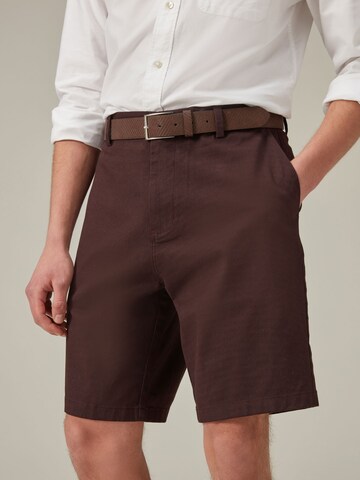 regular Pantaloni chino di Next in lilla