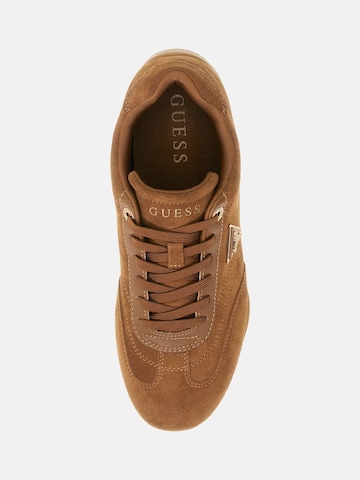 GUESS Sneaker 'Gabiey' in Braun