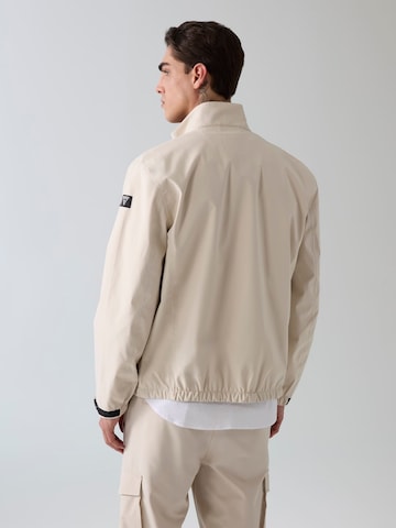GUESS Performance Jacket in Beige